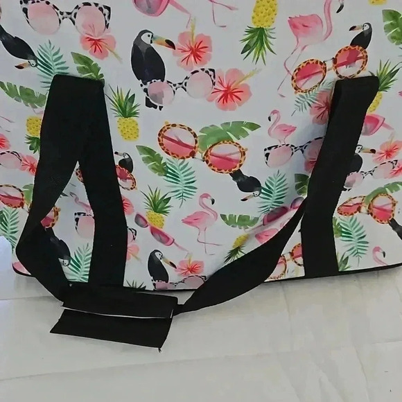 Insulated Beach Tote - Picture 6 of 6